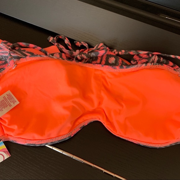 🎉 5/$25 NWT OP Size XL Bikini Halter Swimsuit Top - Picture 4 of 5
